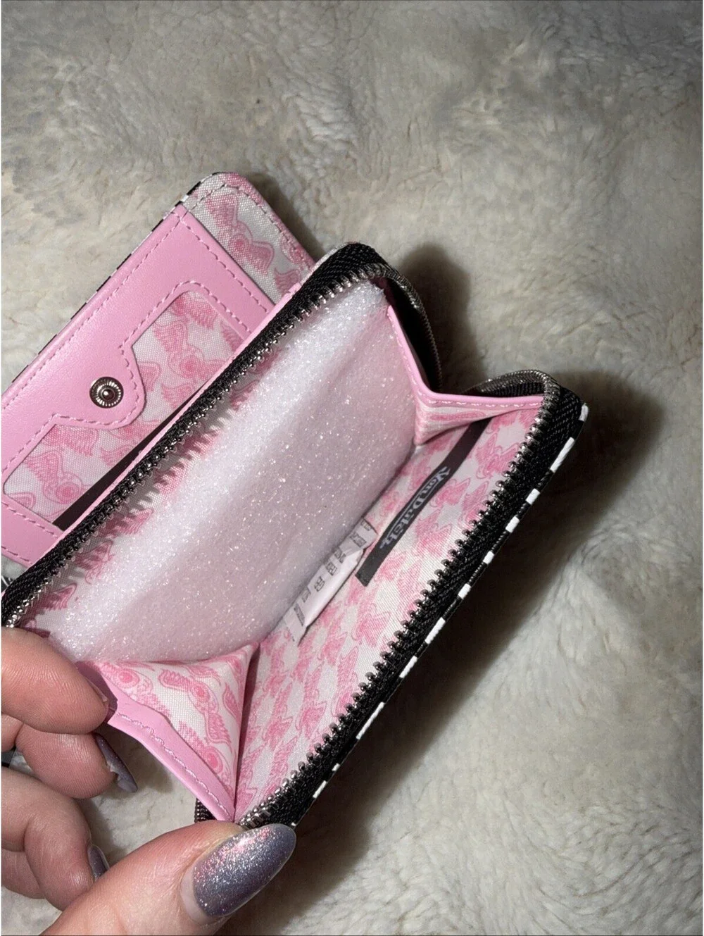 NWT Von Dutch Pink Zebra Print Zip Wallet